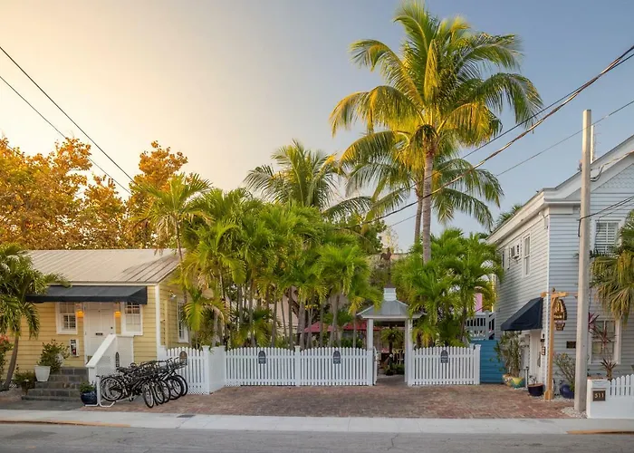 Duval Inn - Key West